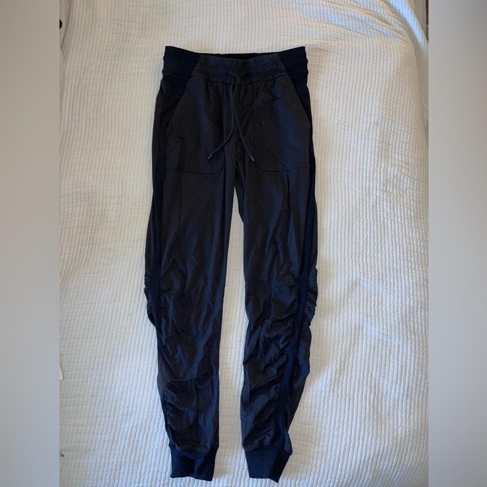 Lululemon joggers